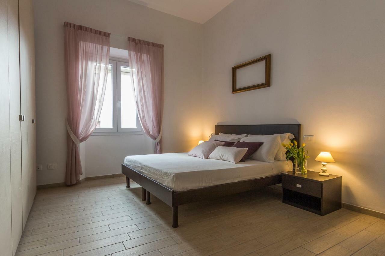 Emma & Olga Apartments -In The City Centre- Florenz Exterior foto